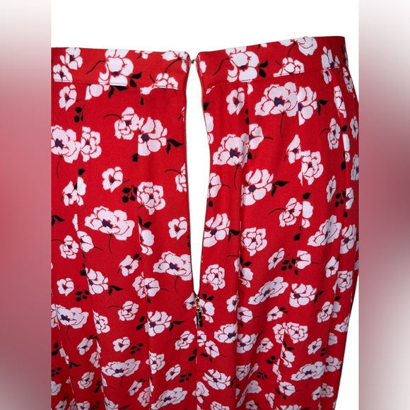 KARL LAGERFELD PARIS Red & White Floral Accordion Pleated Front Maxi Skirt, 12 - Picture 11 of 13